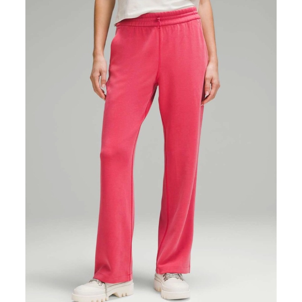 Lululemon Softstreme High-Rise Pant in Vintage Rose Pink sz 4